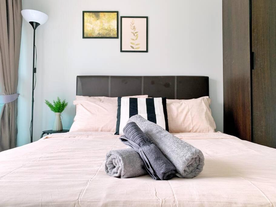 Pangsapuri Mercu Summer Klcc 2br Pastel Rose Kuala Lumpur