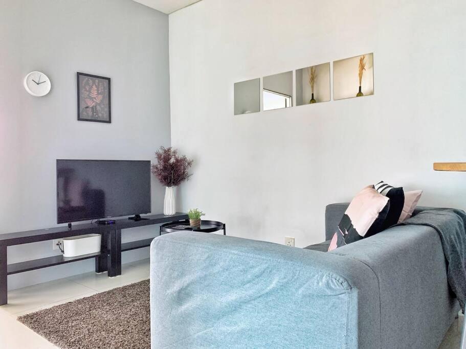 Mercu Summer Klcc 2br Pastel Rose Appartement *